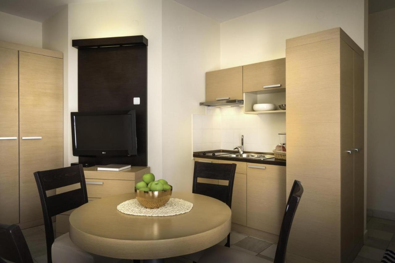 Apartment Aci Marina Cres Exteriér fotografie