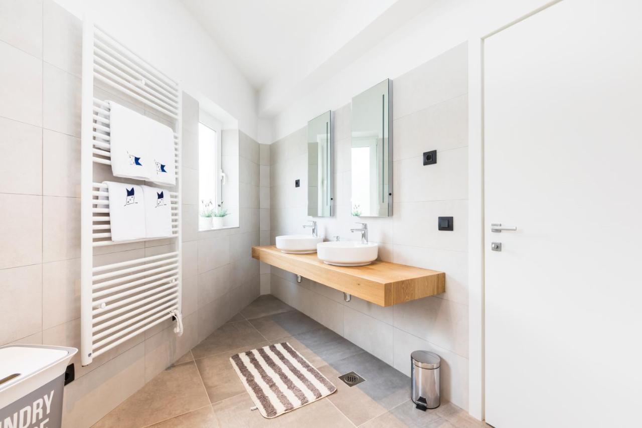 Apartment Aci Marina Cres Exteriér fotografie