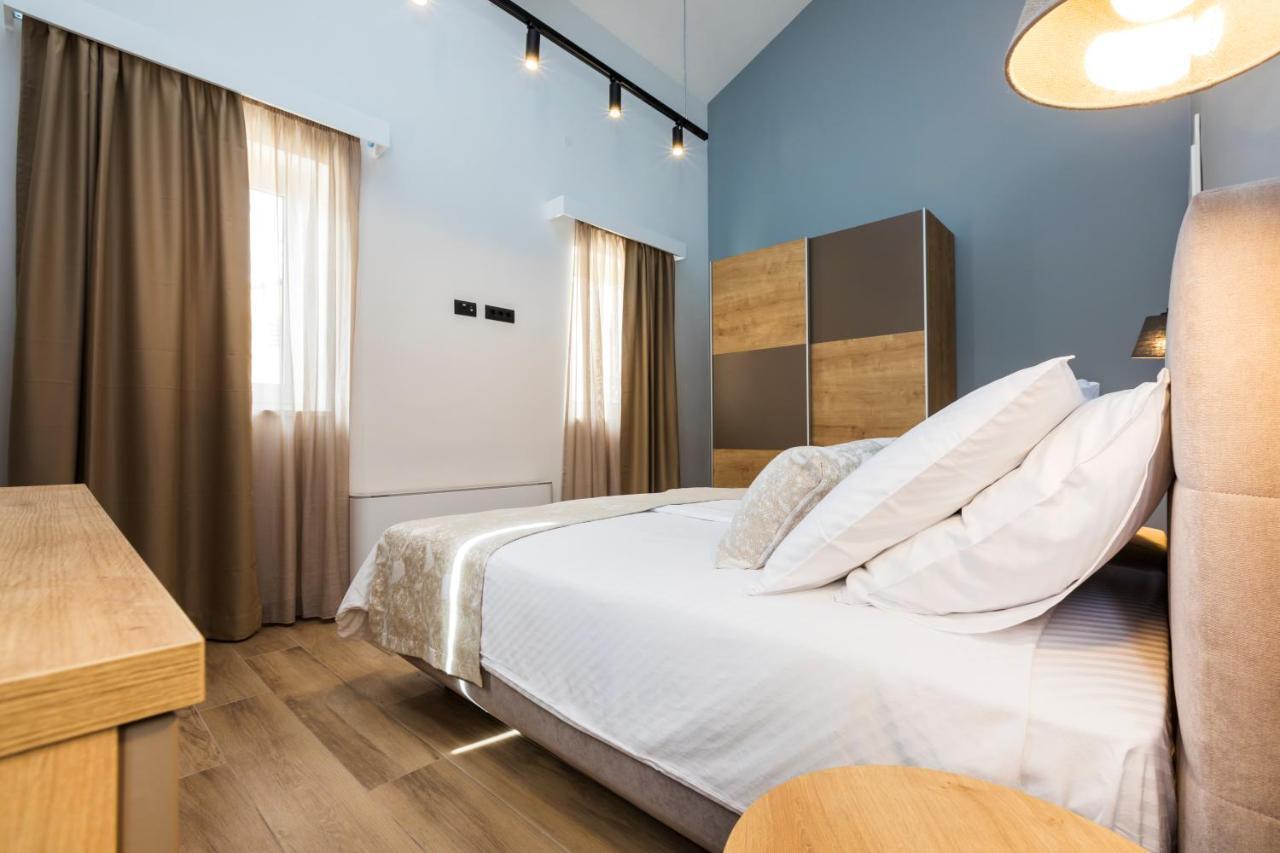 Apartment Aci Marina Cres Exteriér fotografie